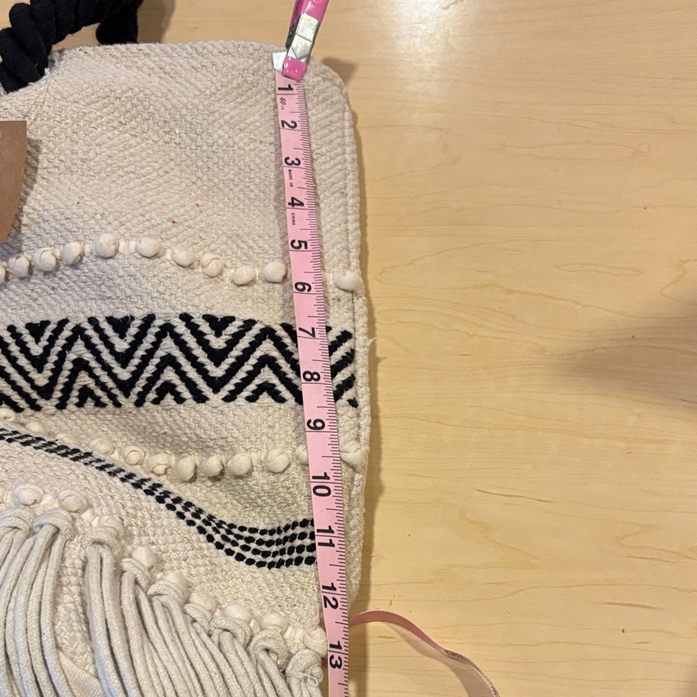 C & C  California-Cream and Black Patterned Tote with Fringe - Picture 9 of 11